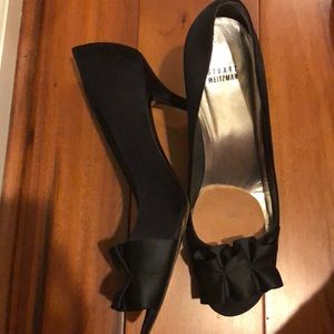black pumps STEWART WEITZMAN